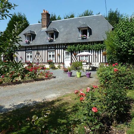 Les Alicourts Hostal Annebault Exterior foto